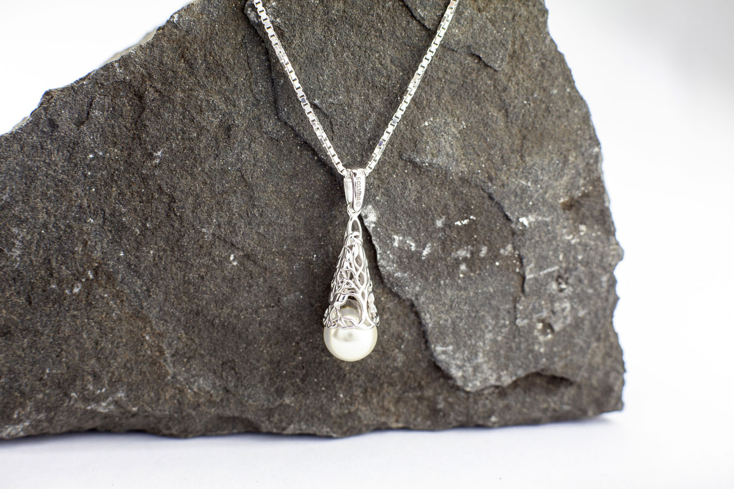 Tree of Life - Shown with Box Chain