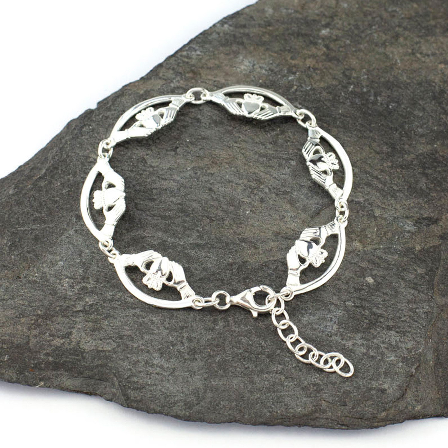 Oval Claddagh Bracelet