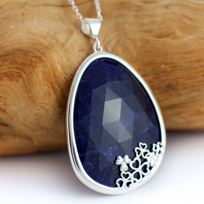 Sterling Silver Sodalite Shamrock Pendant Made In Ireland - Silver Necklace Pendant Au Sterling Silver Sodalite Shamrock Pendant Made In Ireland - Silver Necklace Pendant Au