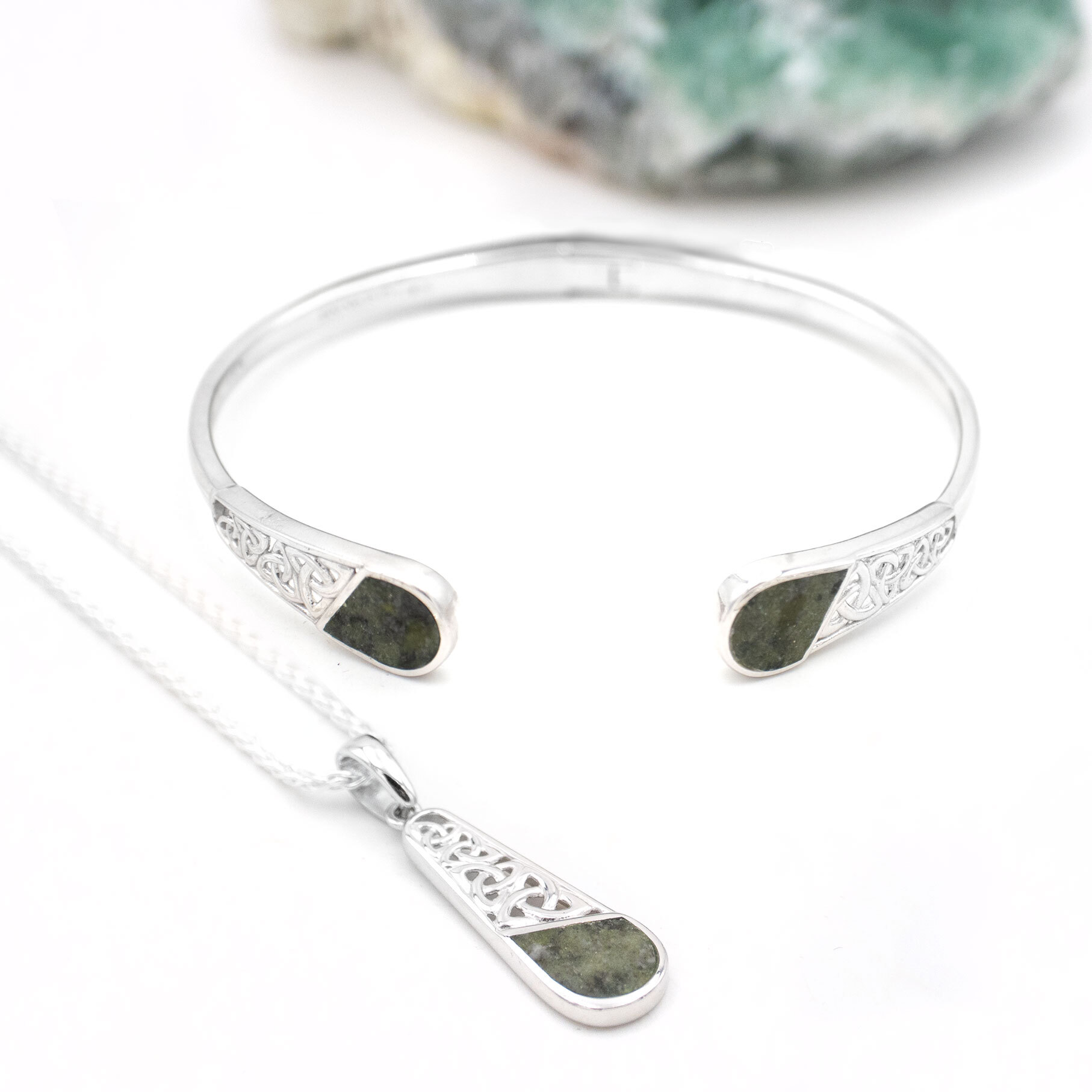 Necklace and Bracelet Set