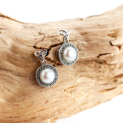 Sterling Silver Anu Trinity Pearl Earring