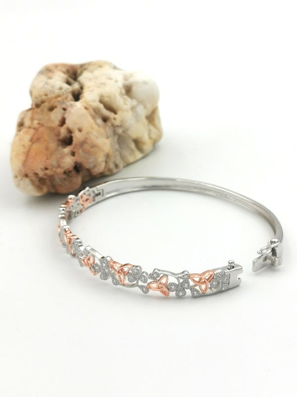 Womens Sterling Silver Trinity Knot Bracelet