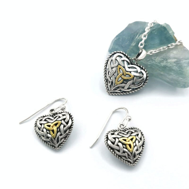 Trinity store Knot Heart Drop Earrings