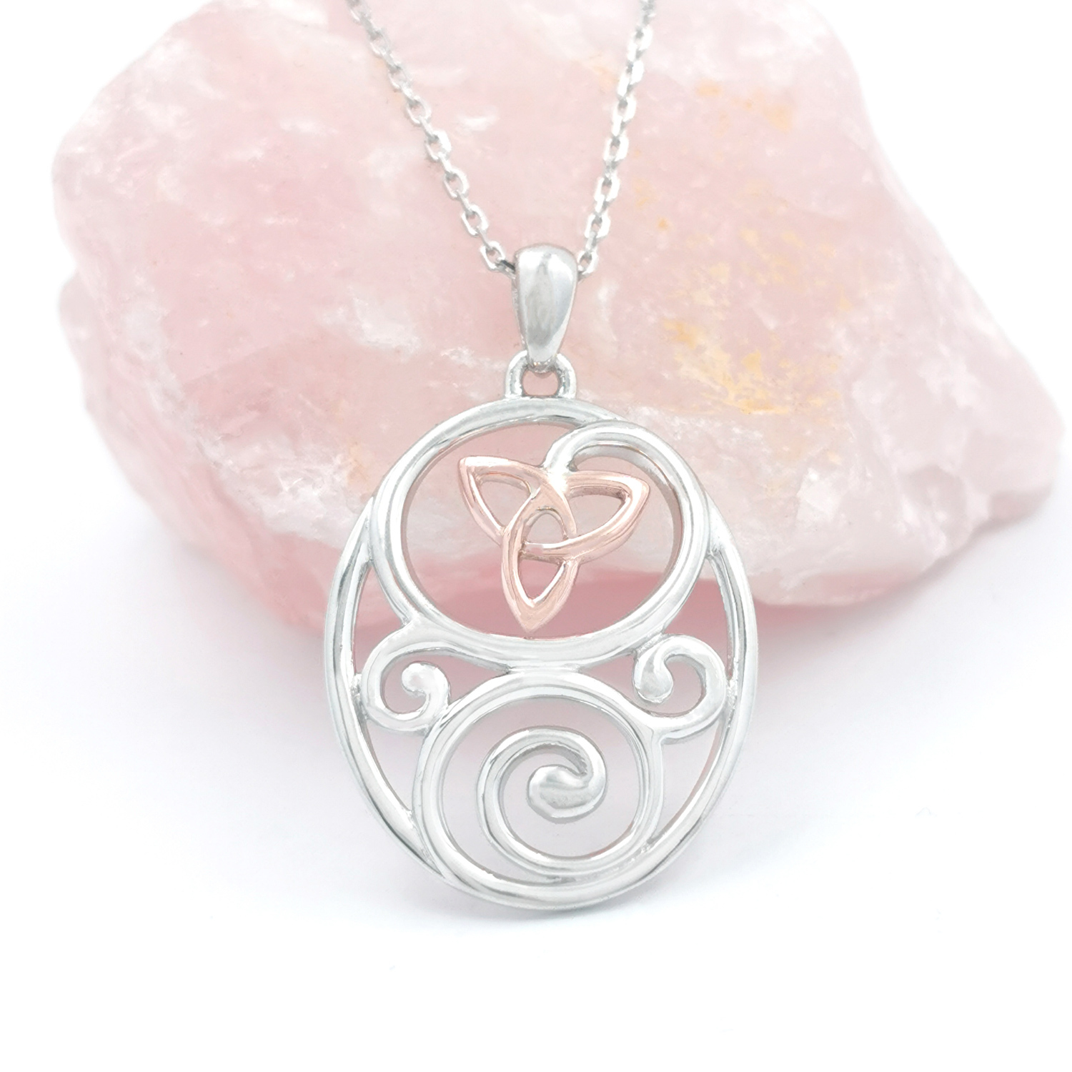 Oval two-tone trinity Necklace