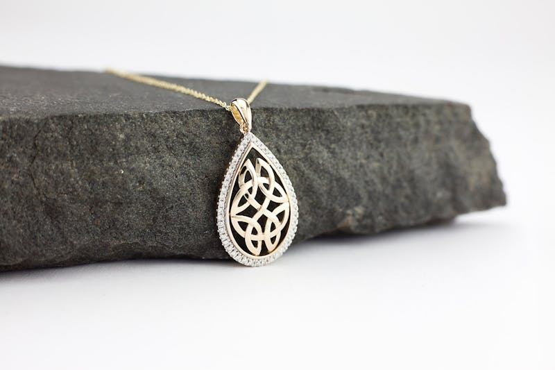 Womens Trinity Knot Necklace in Real Yellow Gold