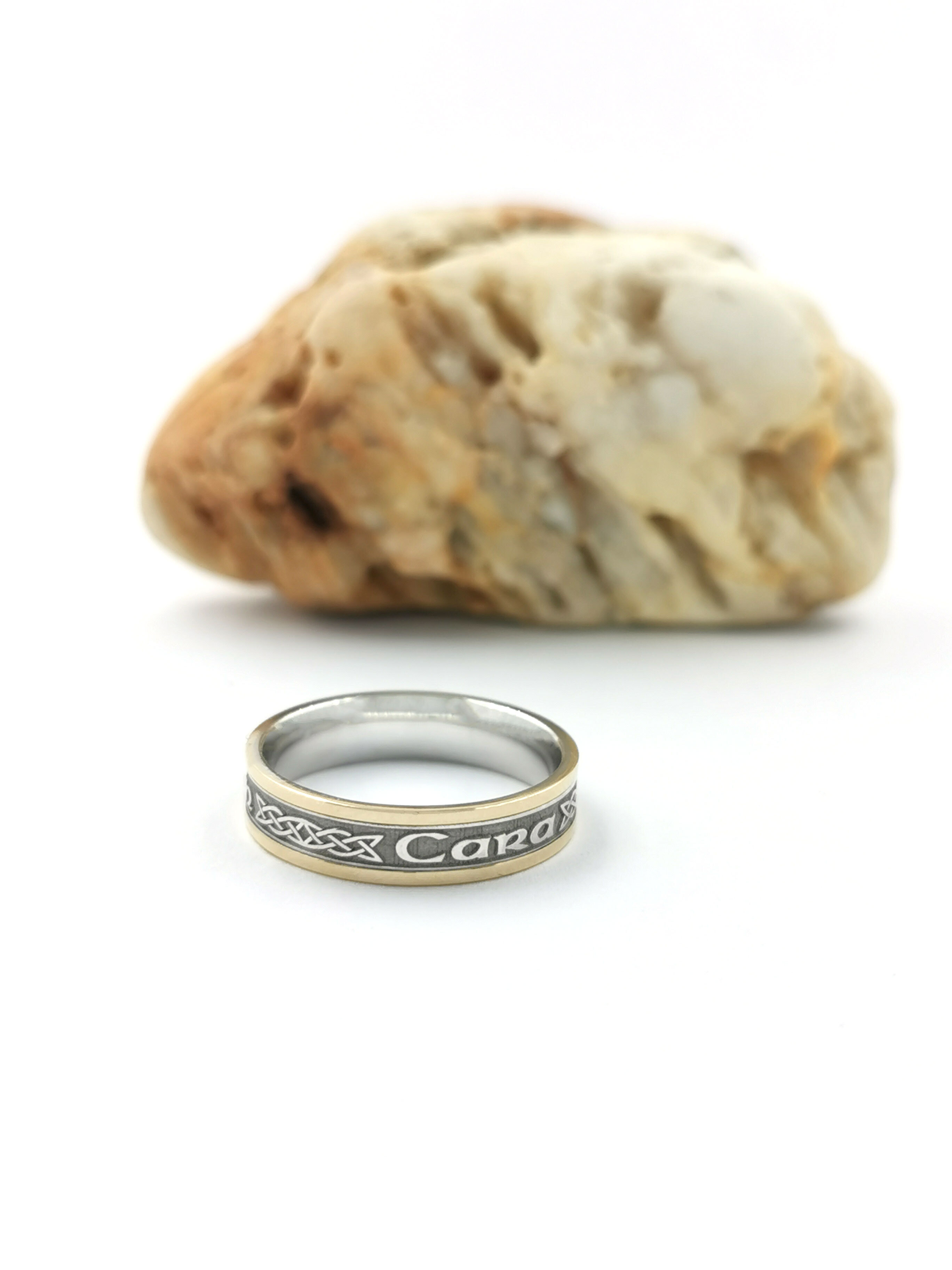 Gorgeous White Gold & Yellow Gold Mo Anam Cara & Gaelic 5.0mm Ring For Women