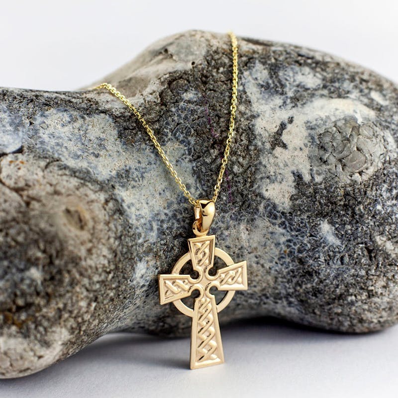 14K Gold Embossed Celtic Cross Pendant