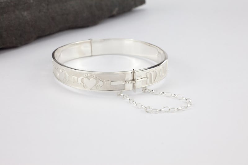 Attractive Sterling Silver Mo Anam Cara Bracelet For Women