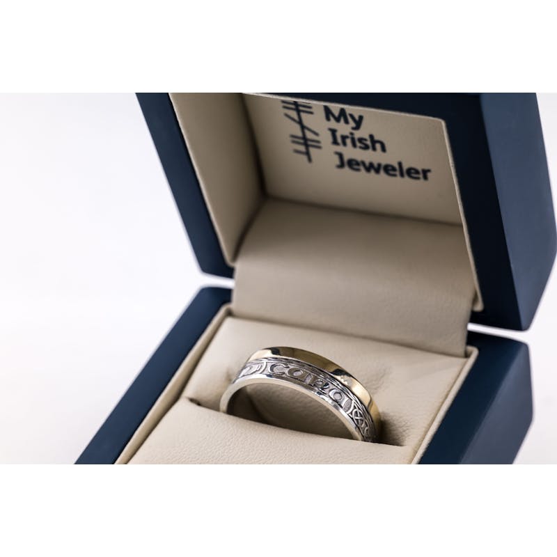 Authentic 14K White Gold & Yellow Gold Mo Anam Cara 7.3mm Ring With a Florentine Finish. In Luxury Packaging.