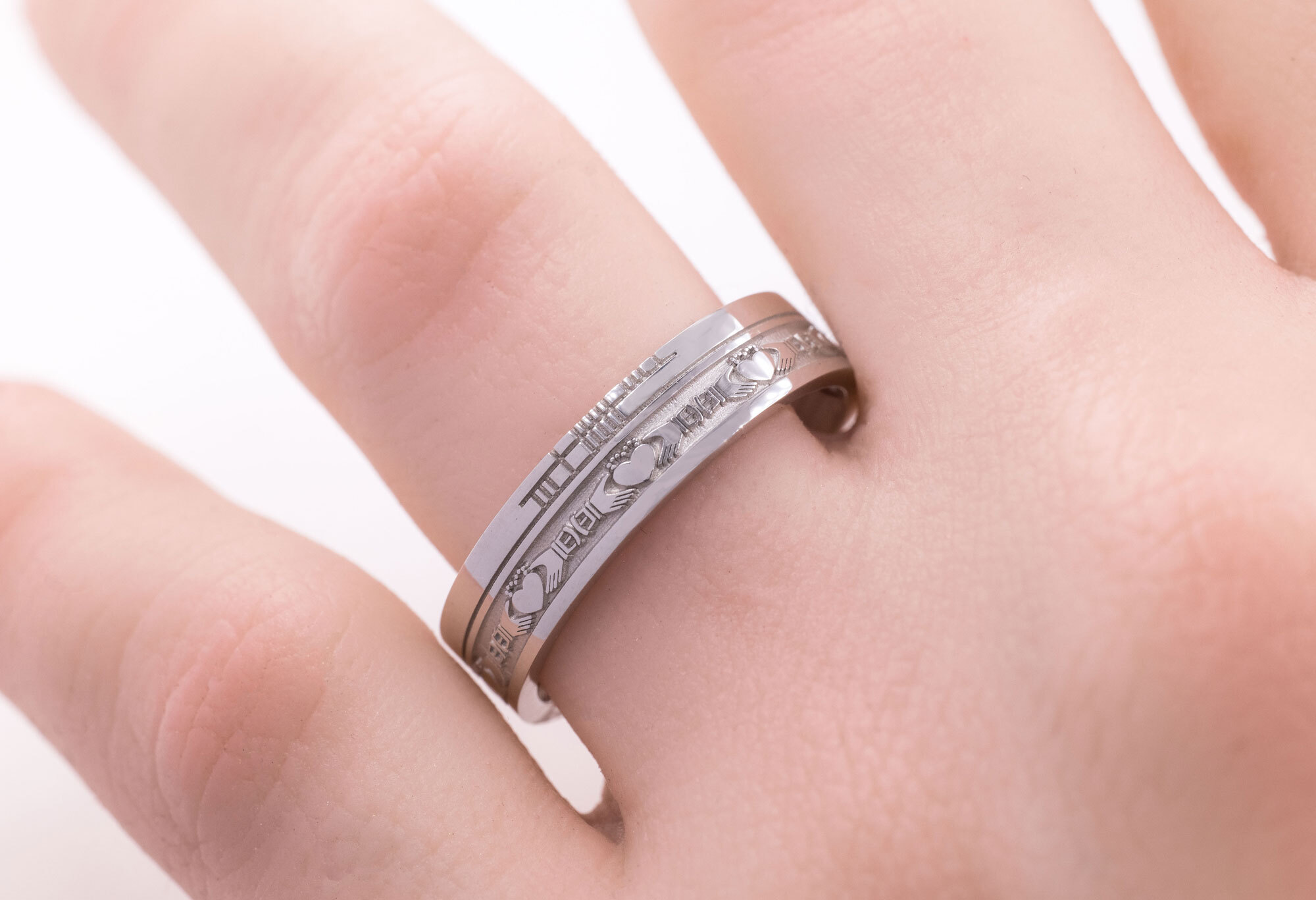 Gorgeous Platinum 950 Ogham & Claddagh 7.3mm Ring With a Florentine Finish - Model Photo