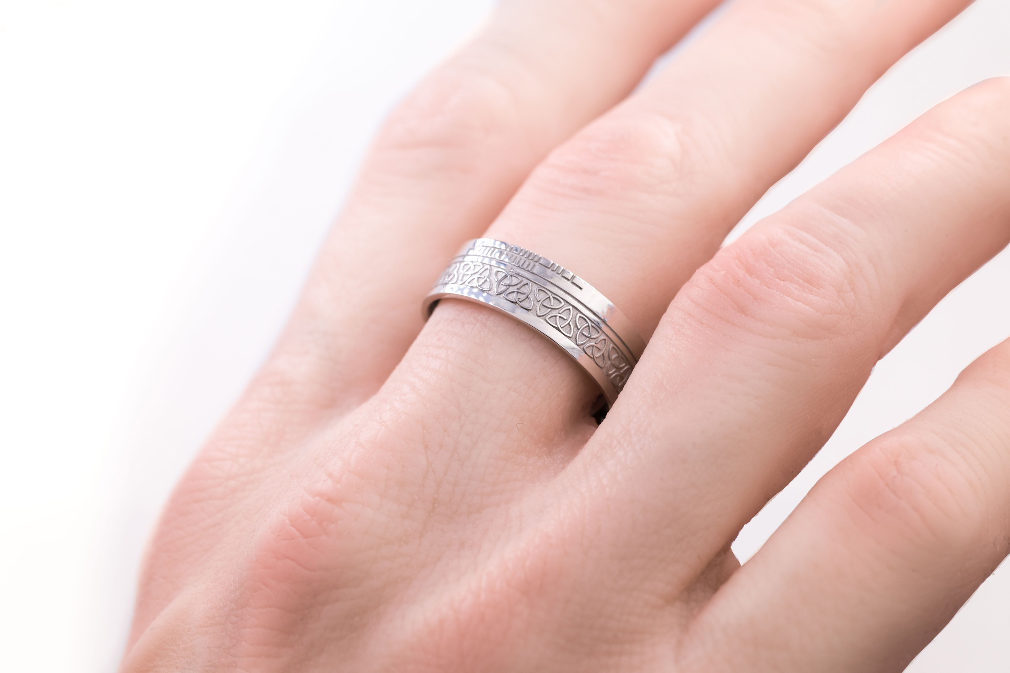 Attractive Platinum 950 Ogham 7.3mm Ring With a Florentine Finish - Model Photo