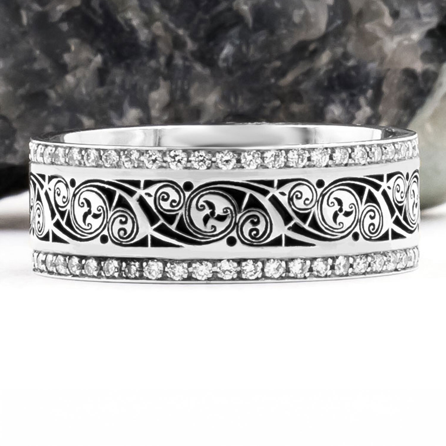 18K White Gold