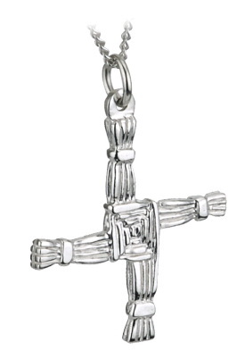St Brigids Cross - Shown with 18" Light Cable Chain