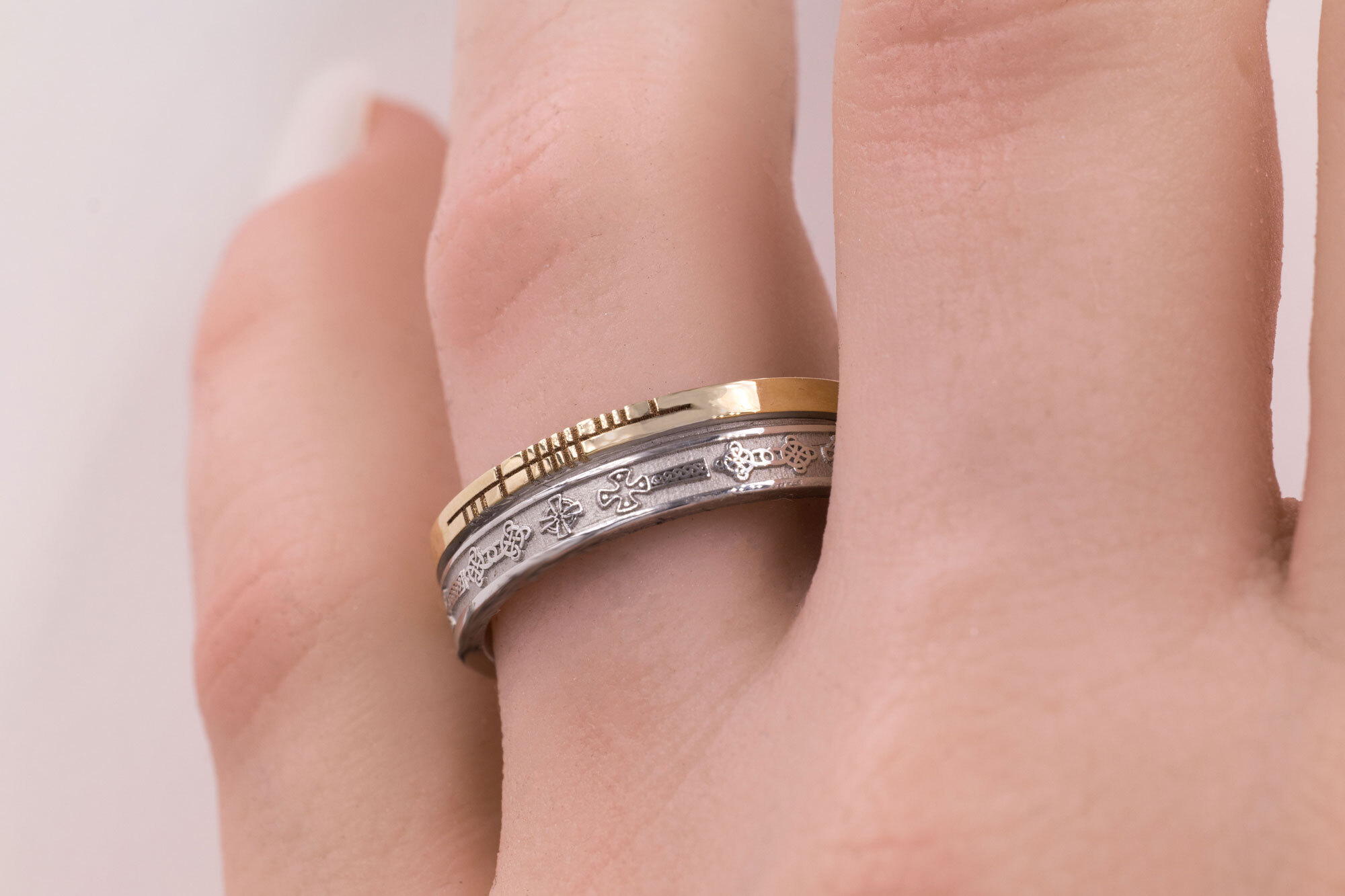 Real White Gold & Yellow Gold Celtic Cross 7.3mm Ring With a Florentine Finish - Model Photo