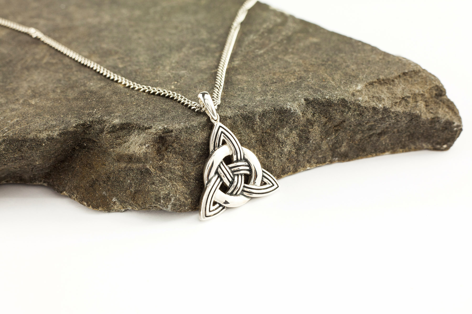 Amazon.com: Celtic Knot Necklace Sterling Silver Celtic Knot Pendant Good  Luck Celtic Necklace Irish Celtic Knot Jewelry for Women Men Halloween  Christmas : Clothing, Shoes & Jewelry