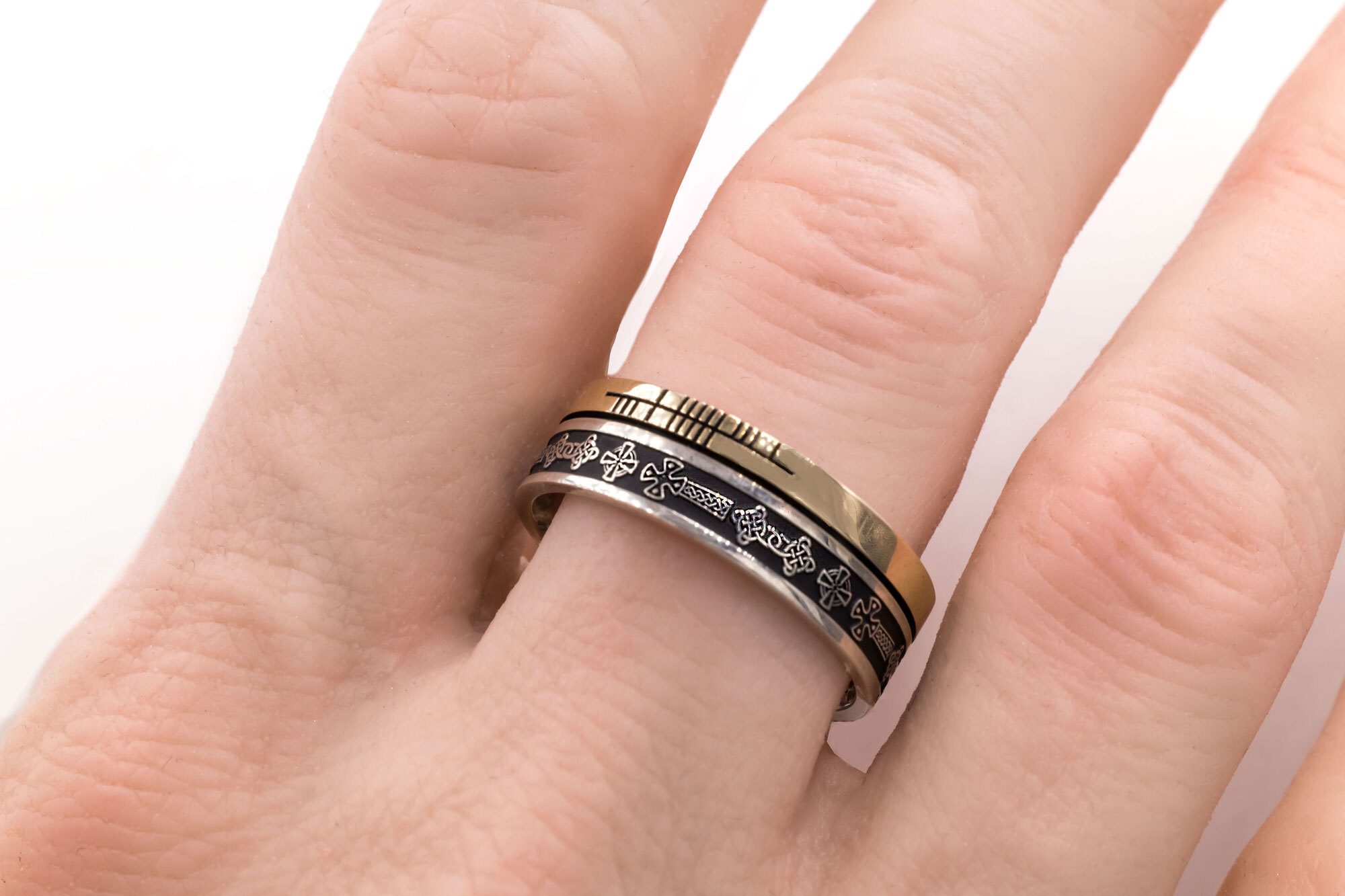 Gorgeous Sterling Silver & 10K Yellow Gold Celtic Cross 7.3mm Ring With a Oxidised Finish - Model Photo