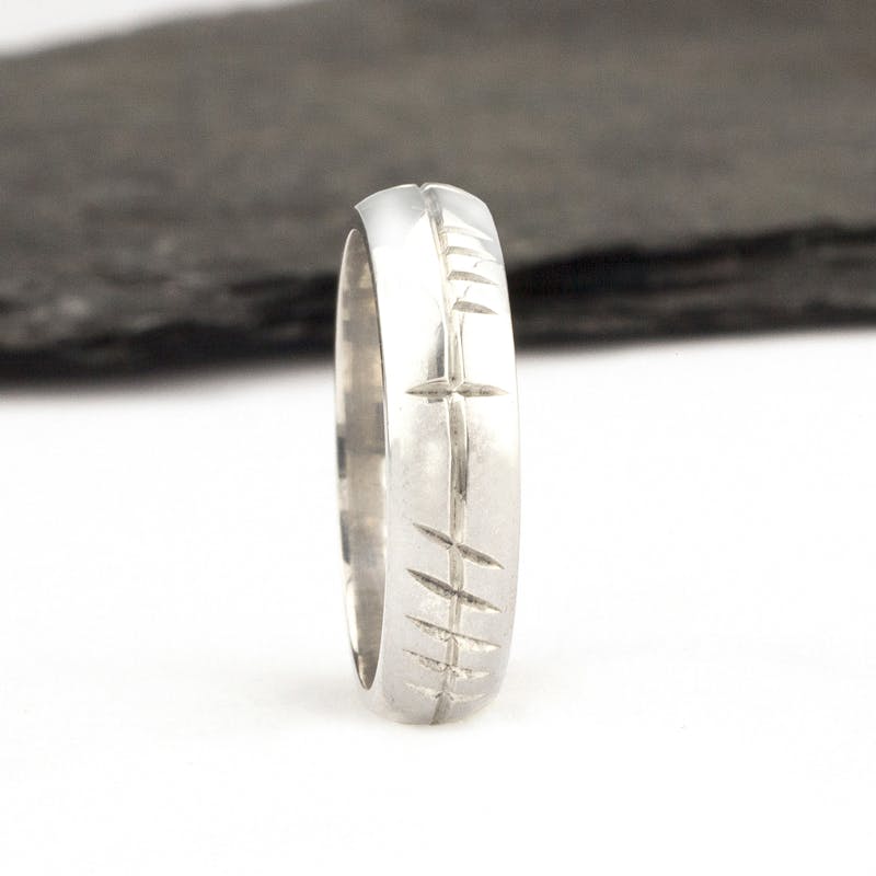 Womens silver personalised ogham ring