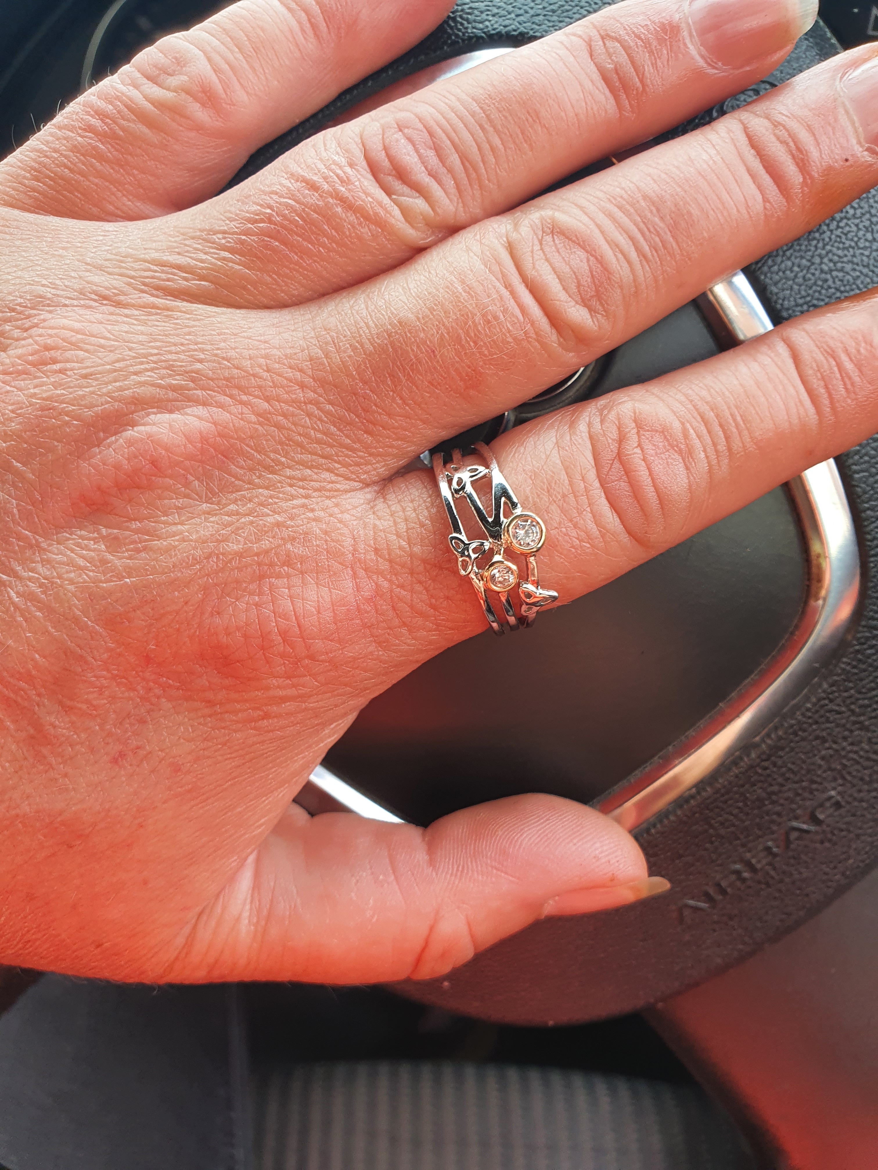 Two-Tone Trinity Knot Ring