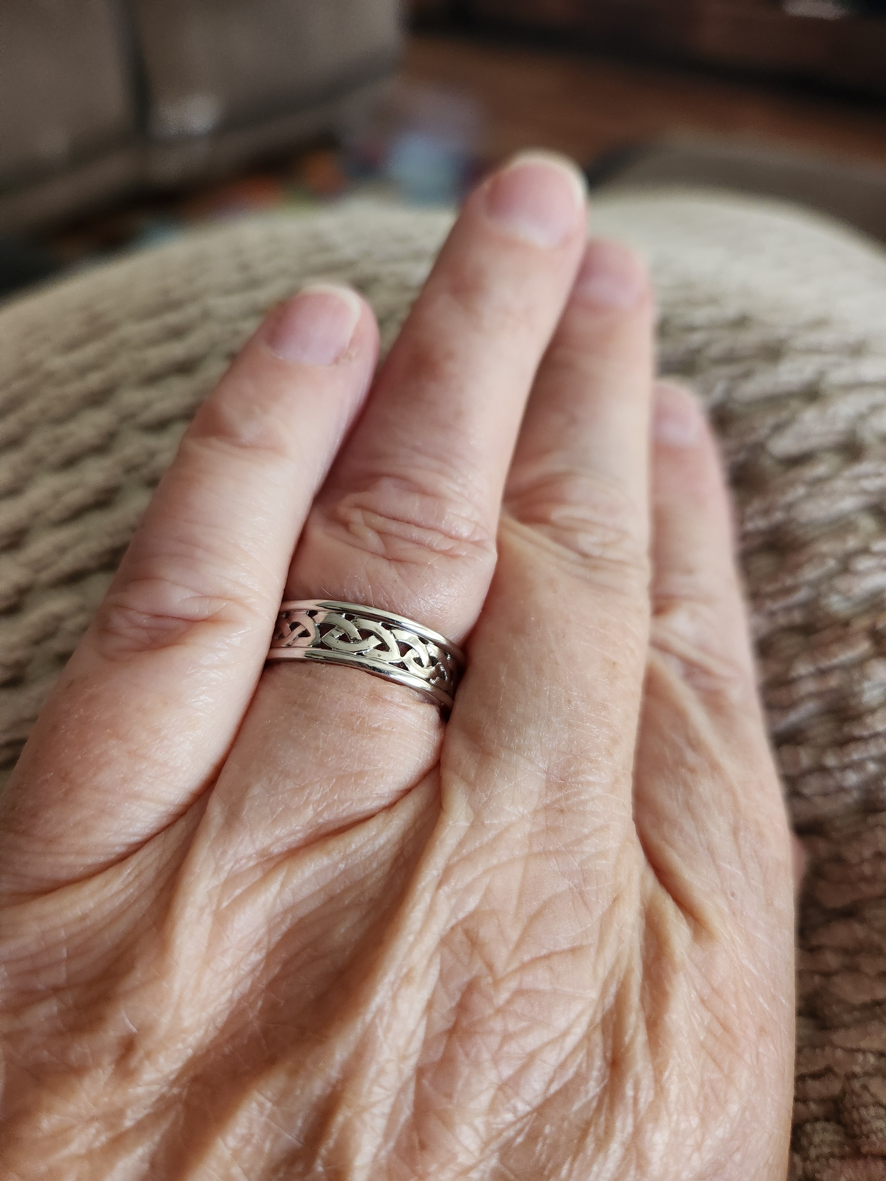 10K White Gold - 5.4mm