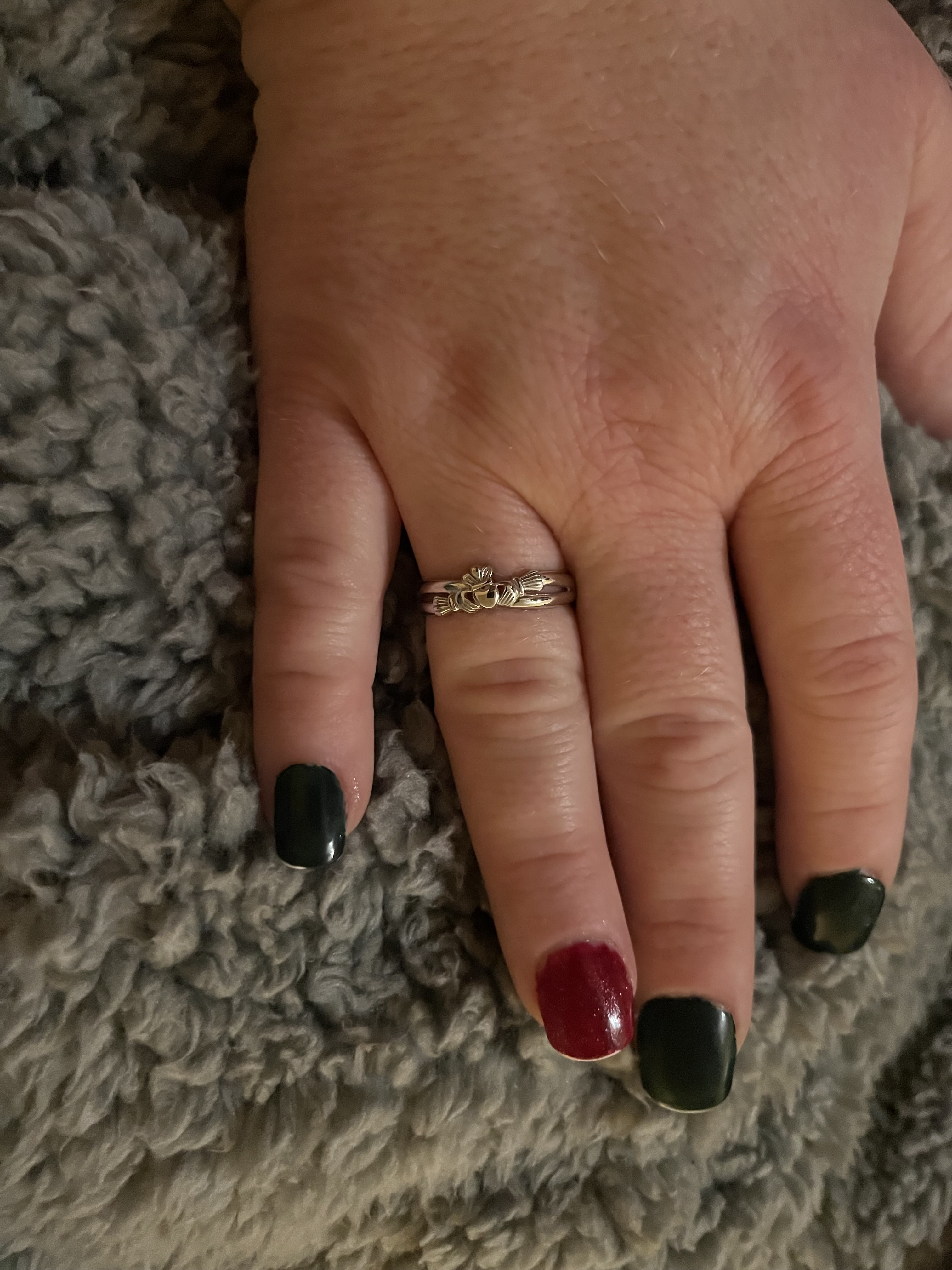 Silver Wishbone Claddagh Ring