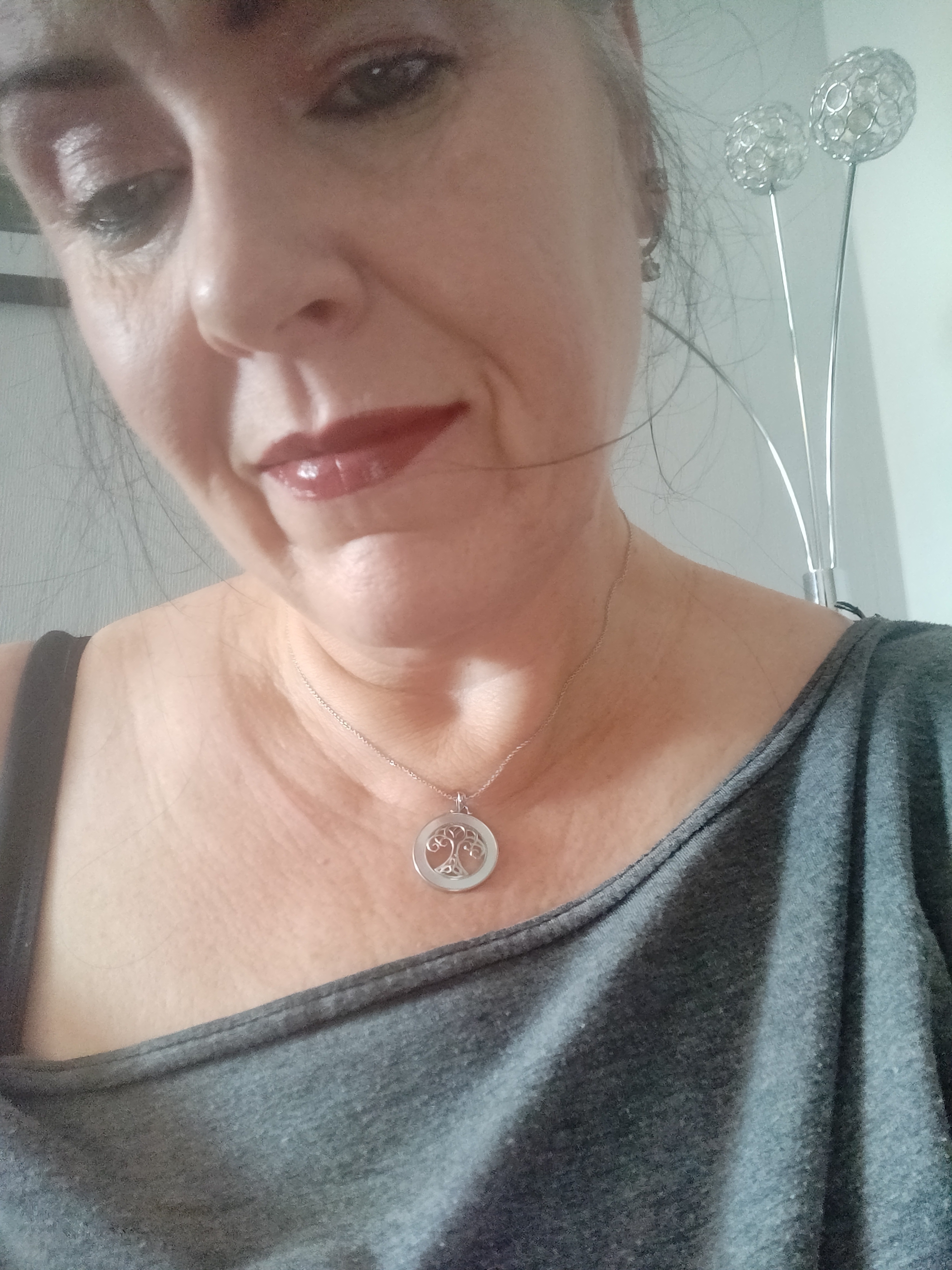 Small Mother of Pearl Necklace