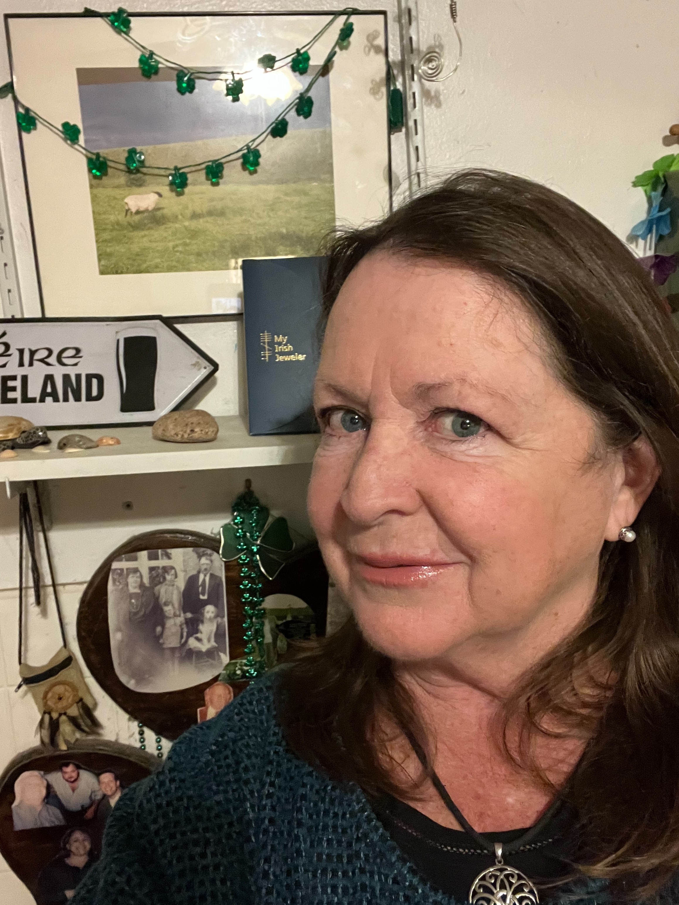 Silver Celtic Pearl Earring