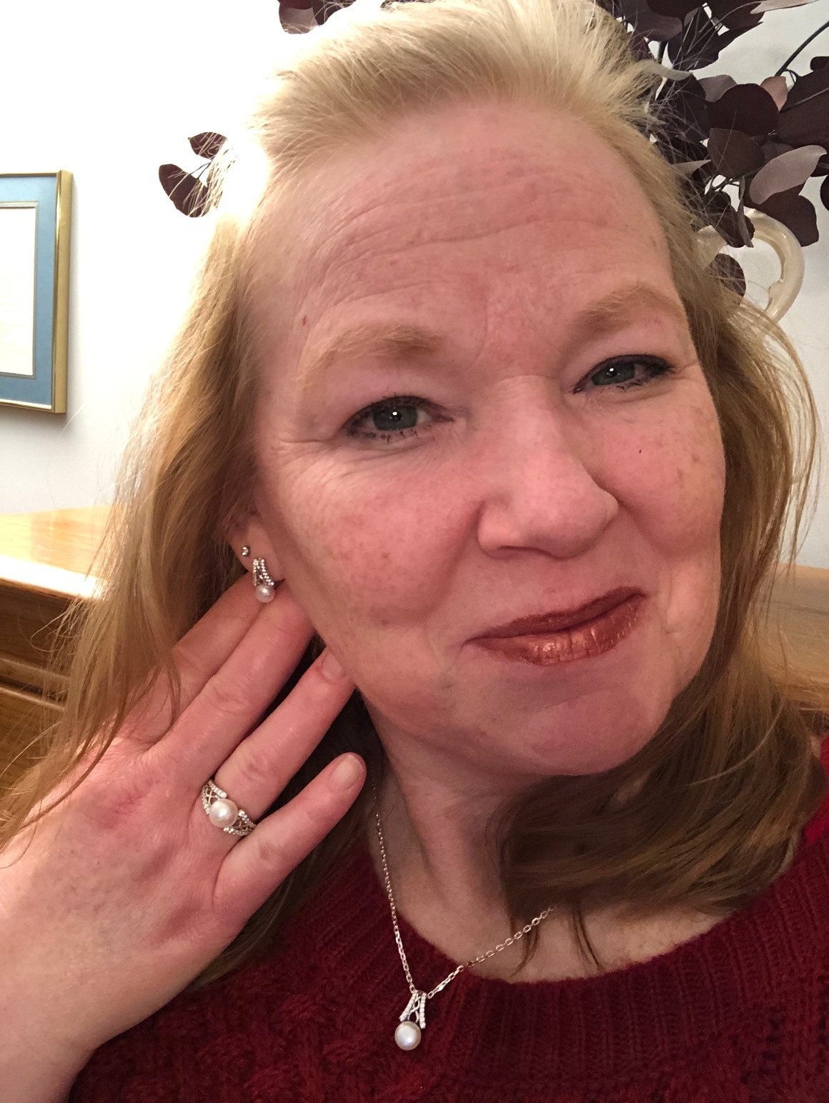 Silver Pearl Earrings